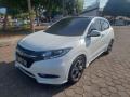 Mobil Honda HRV Prestige 2016 Putih Seken Pajak Panjang Siap Pakai - Semarang