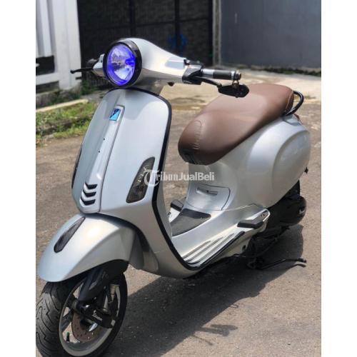 Motor Piaggio Vespa Primavera 150 iget 2018 Silver Metalic Bekas Surat ...