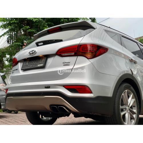 Mobil Hyundai Santa FE GX Limited Diesel 2017 Bekas Low KM Murah di