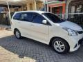 Mobil Toyota Avanza Veloz 2013 Putih Seken Matic Sehat Siap Pakai - Surabaya