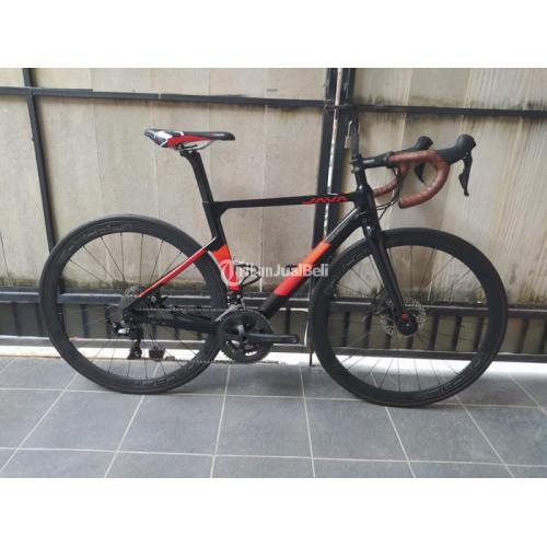 sepeda roadbike java vesuvio