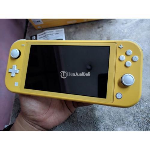 Konsol Nintendo Switch Lite Yellow Fullset 06 Bekas Normal Mulus Like New - Tasikmalaya