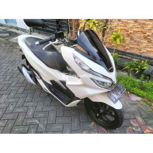 Motor Honda Pcx Tahun 18 Bekas Warna Putih Pajak Hidup Di Surabaya Tribunjualbeli Com