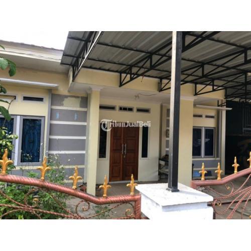 Dijual Rumah Seken Luas 160/200 Lokasi di Tengah Kota Harga Murah - Singkawang