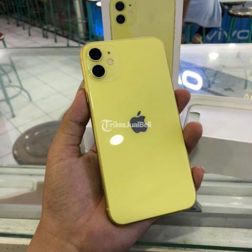 Hp iPhone 11 64GB Kuning Second Fullset Siap Pakai di Surakarta