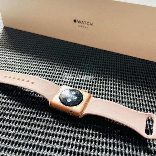 Jam Tangan Apple Watch gen 3 43 mm Rose Gold Second Fullset Siap Pakai - Sidoarjo