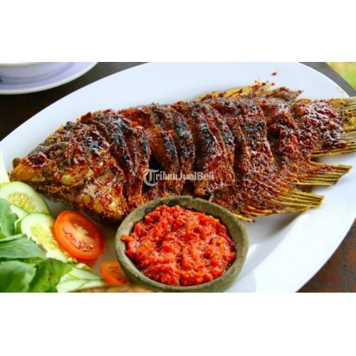 Resto Ikan Bakar taUn Kayu - Jakarta Timur