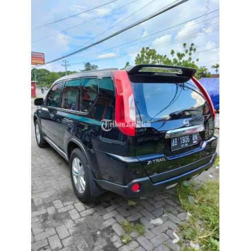 Mobil Nissan X-Trail 2.0 Type ST Manual 2014 Hitam Second Nego - Magelang