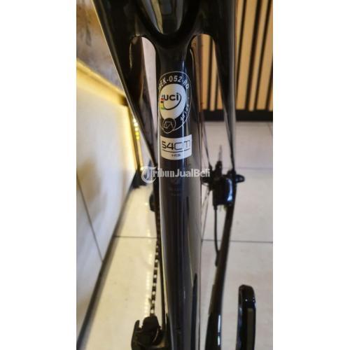 Sepeda Trek Madone SLR 2021 oclv 800 Size 54 Bekas Normal Like New Low KM - Jogja