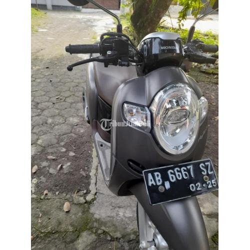 Motor Honda Scoopy 2020 Grey Seken Istimewa Pajak Hidup - Yogyakarta