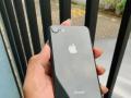 HP iPhone 8 64 GB Bekas Warna Hitam Kondisi Mulus Siap Pakai - Surabaya