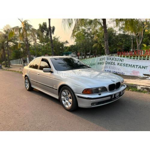 Mobil Bmw 528i Tahun 2000 Generasi Akhir Bekas Bagus Mulus Surat Lengkap - Jakarta Timur