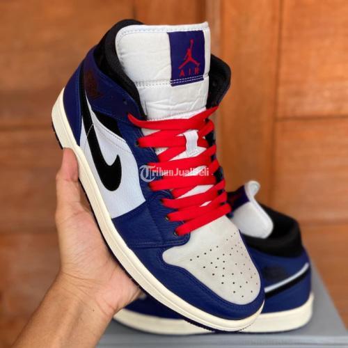 air jordan 1 mid deep royal blue