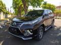 Mobil Toyota Fortuner VRZ 2.4 AT 2016 Hitam Bekas Full Original - Sidoarjo