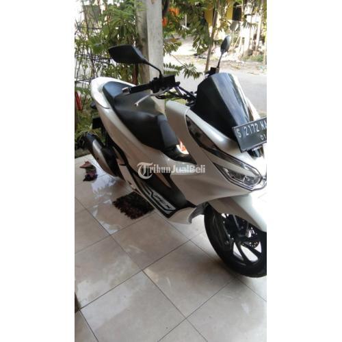 Motor Honda Pcx Tahun 19 Bekas Siap Pakai Warna Putih Pajak Hidup Di Mojokerto Tribunjualbeli Com