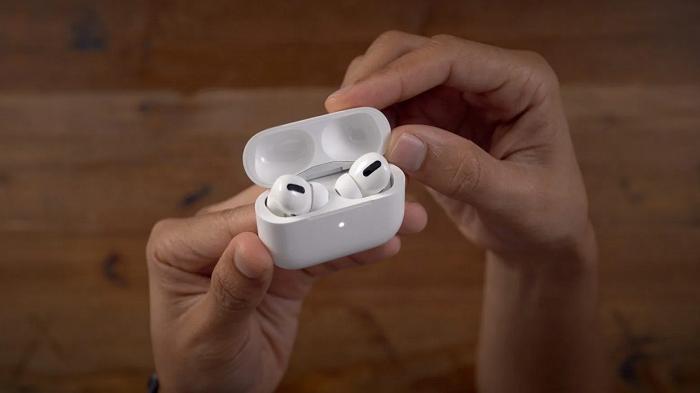 Cara Mudah Memperbaiki Airpods yang Mati Sebelah - Blog TribunJualBeli.com