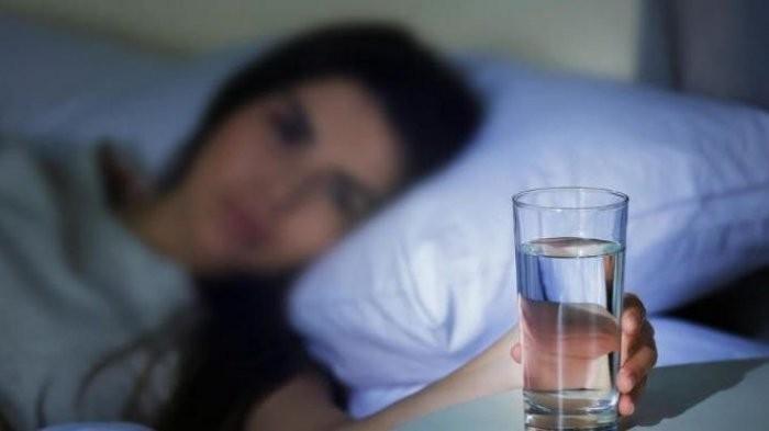 Wajib Tahu Ini Berbagai Manfaat Minum Air Putih Sebelum Tidur Blog 9959