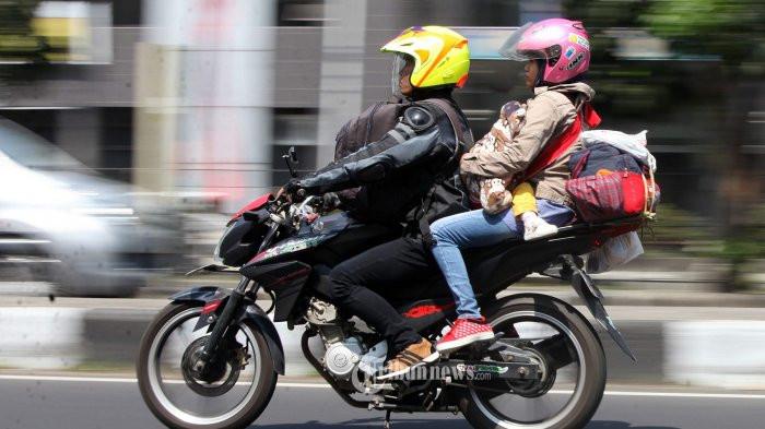 Ingin Mudik Pakai Motor? Ini Tips Dan Trik Atur Barang Bawaannya Agar ...