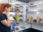 Simak 5 Cara menghilangkan Bau di Dalam Kulkas, Akibat Makanan yang Menumpuk