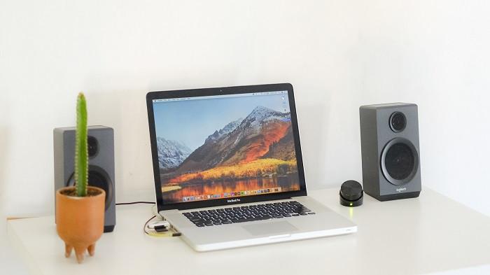 Suara Speaker Laptop Pecah dan Kresek-kresek? Begini Cara Mengatasinya